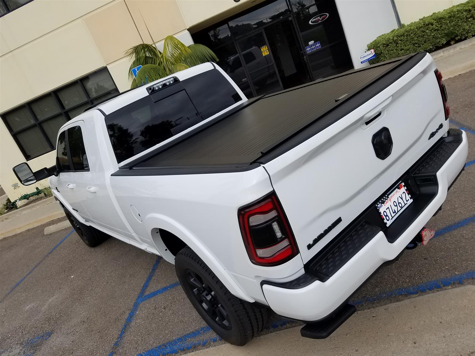 Truck Cover USA American Roll Tonneau 02-09 Dodge Ram 6.5 ft Bed Truck Cover USA American Roll Tonneau 02-09 Dodge Ram 6.5 ft Bed